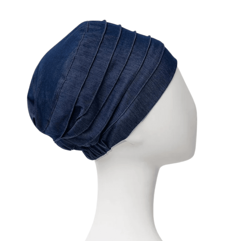 Christine Headwear Yoga turban i mørkeblå denim på mannequin, set skråt bagfra med læg