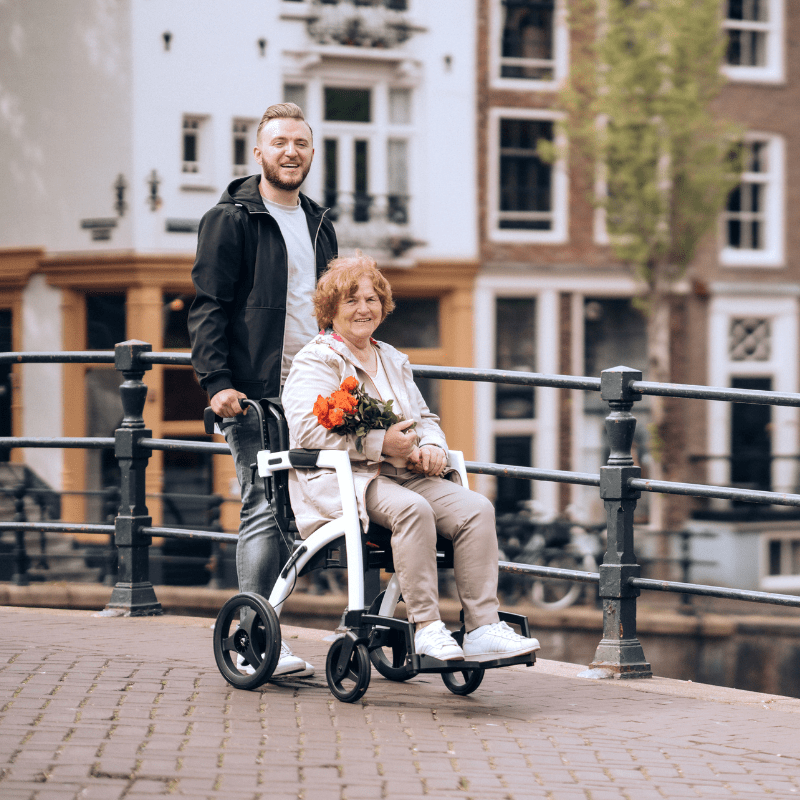 Rollz Motion - Rollator og kørestol