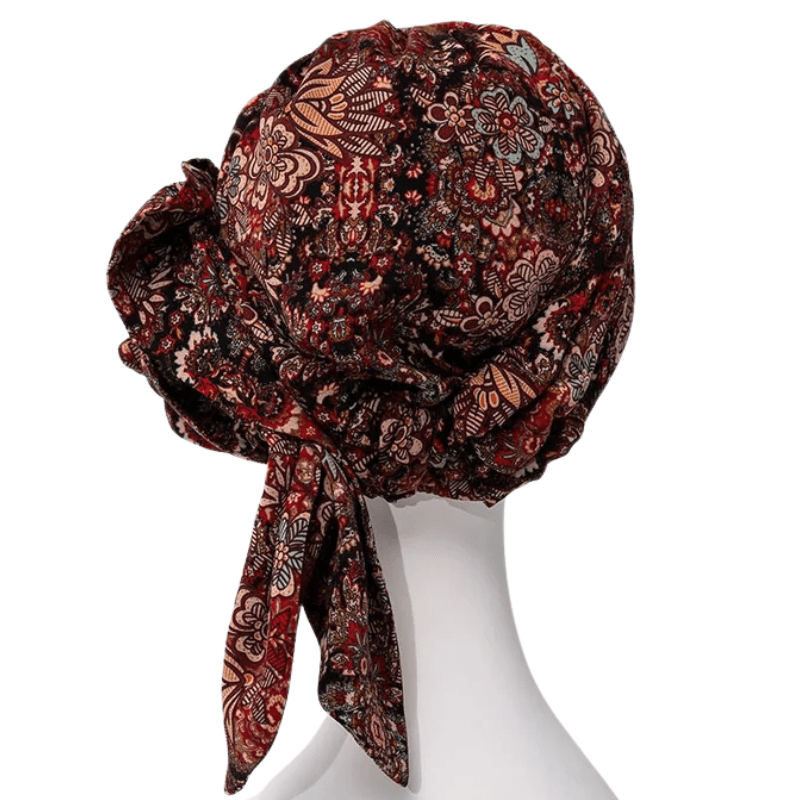 Juvela turban Floral Folklore på mannequin, set bagfra med løse bånd og mønster