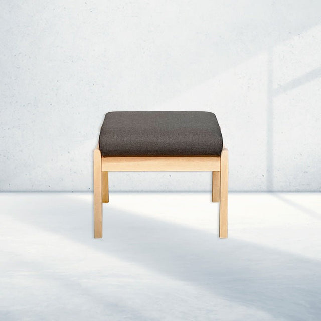 Farstrup 5699 skammel, Lysnet bøg/Medley dark grey - Seniorshop