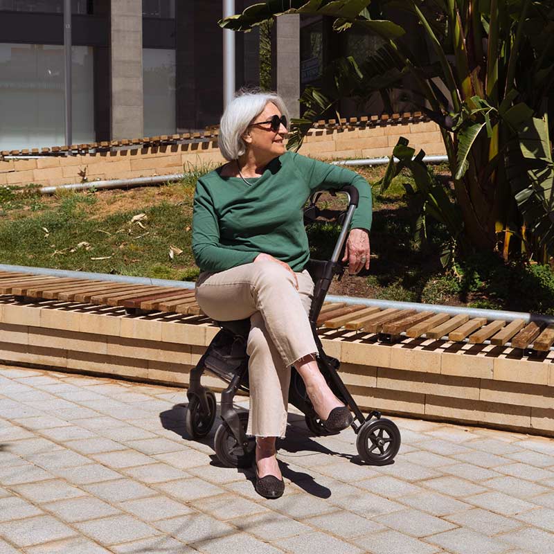 R05 indkøbsvogn med sæde - Blå - Seniorshop