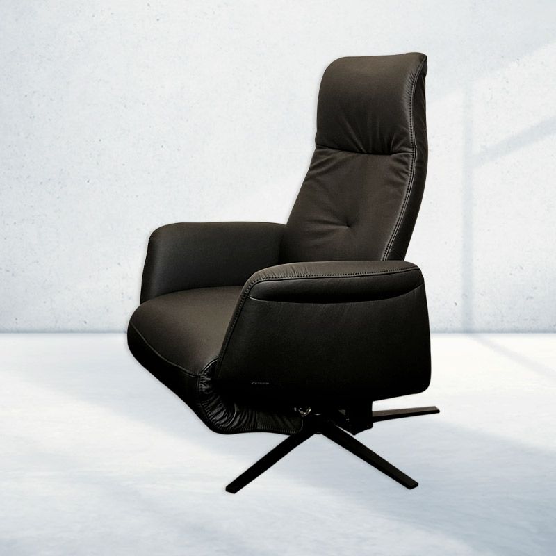 Himolla 7910 hvilestol - Sort læder - Seniorshop