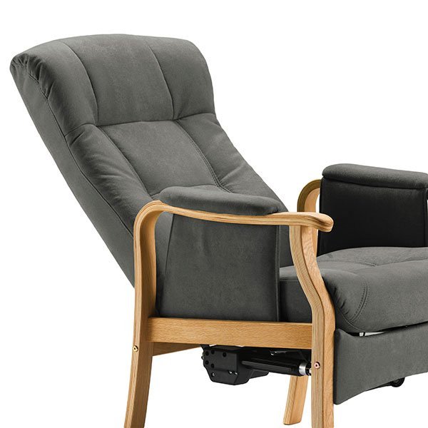 Sorø hvilestol med sædeløft - Sort læder - Seniorshop